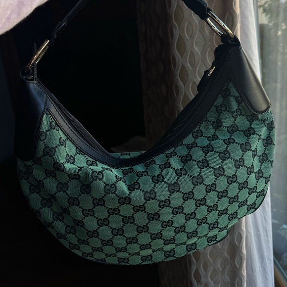Gucci Green Monogram Shoulder Bag - Picture 1 of 12